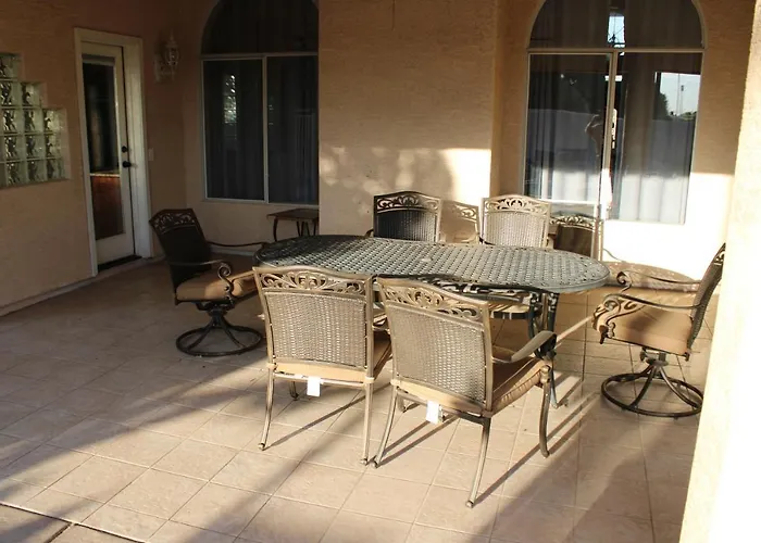 Arts, Fenced Private Pool, Fire World Ferienhaus Phoenix