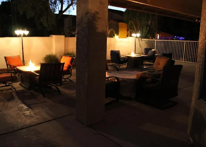 Arts, Fenced Private Pool, Fire World Ferienhaus *